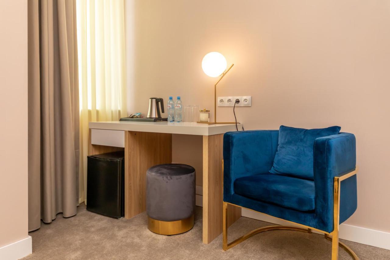 Newport Hotel كوتايسي المظهر الخارجي الصورة
