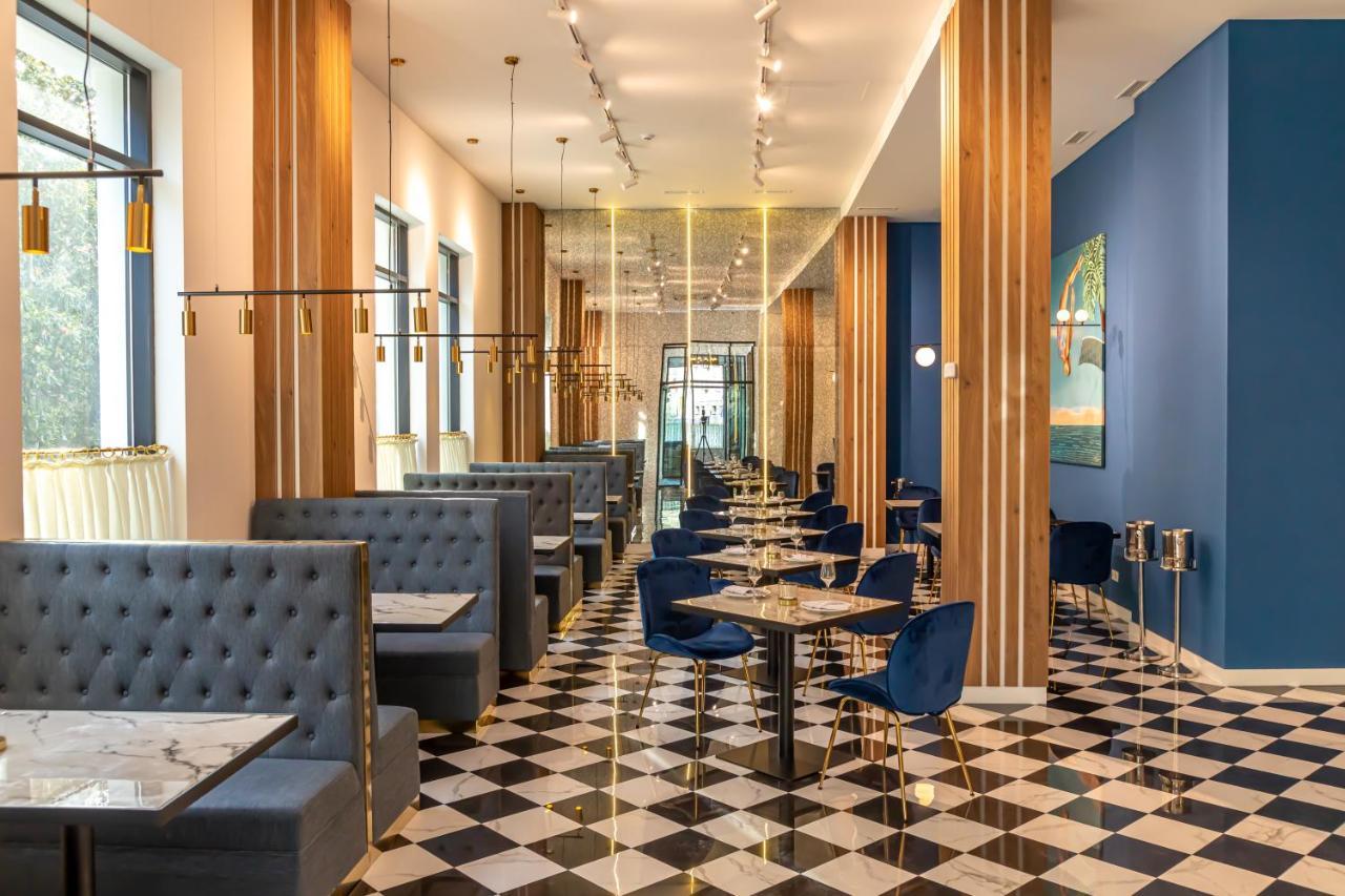 Newport Hotel كوتايسي المظهر الخارجي الصورة
